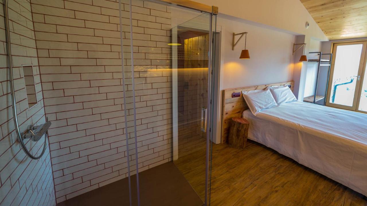 Eco-Apartaments Cal Rossa De Taus Eksteriør bilde